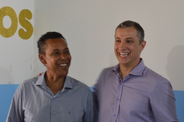 Deputado Estadual Faissal Jorge Calil Filho Visitou Santo Antonio do Fontoura Distrito de São Jose do Xingu e fez entrega de doação de Ar condicionado.